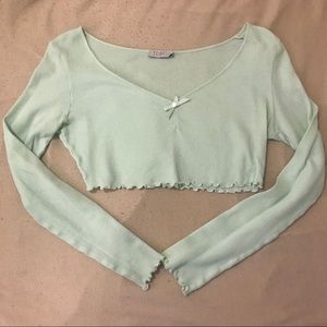 Mint long sleeve ruffle crop top